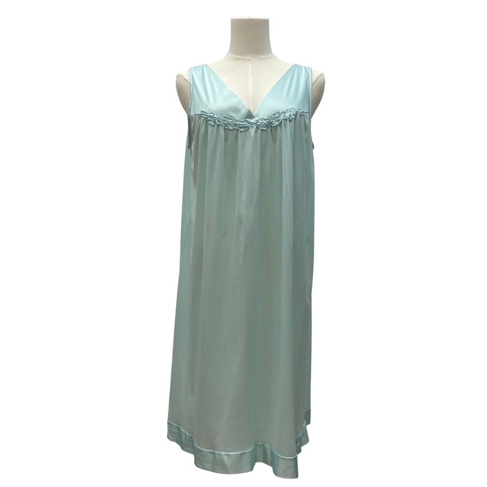Vintage Vanity Fair Nightgown M Aqua Nylon Lace Trim USA Slip Dress